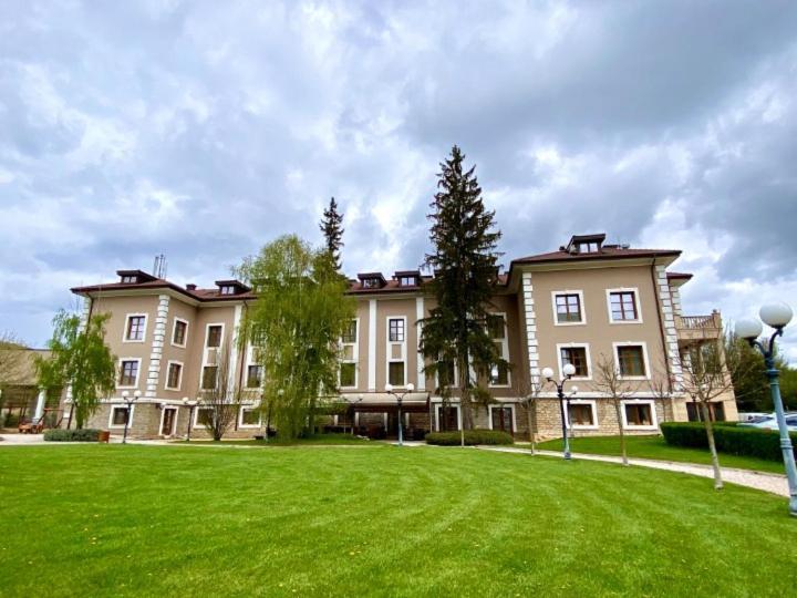 Midalidare Hotel & Spa Mogilovo Экстерьер фото